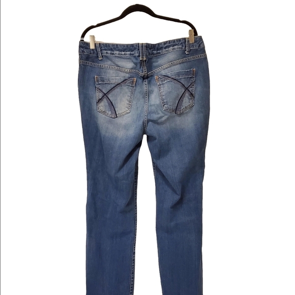 Lane Bryant Boot Cut Jeans with Distressed Look Size 18 - Picture 4 of 4